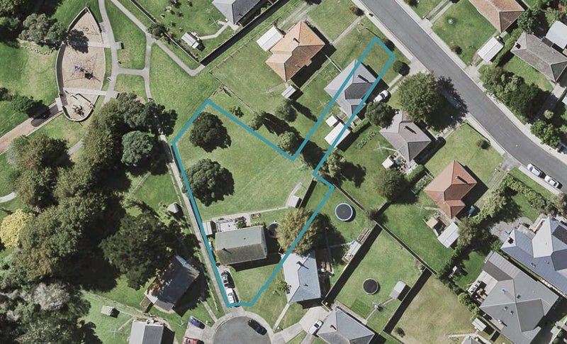 3 Lowe Street, Belmont, Auckland - Carousel 1