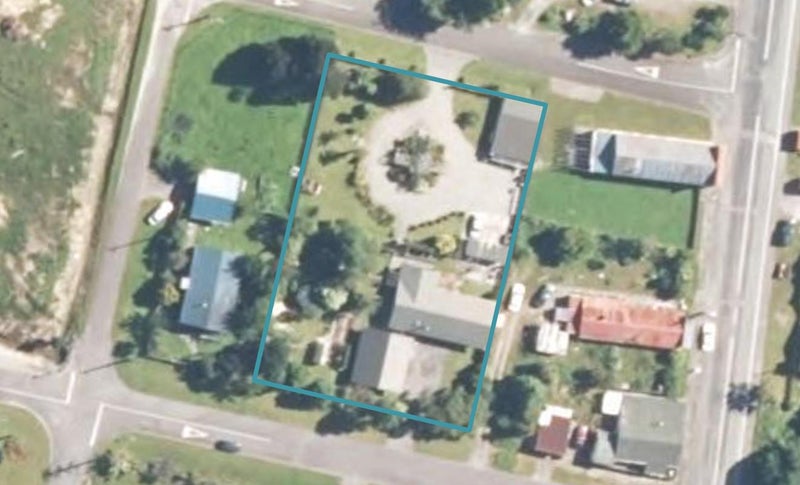 1 Wellington Street, Taylorville, Greymouth - Carousel 1