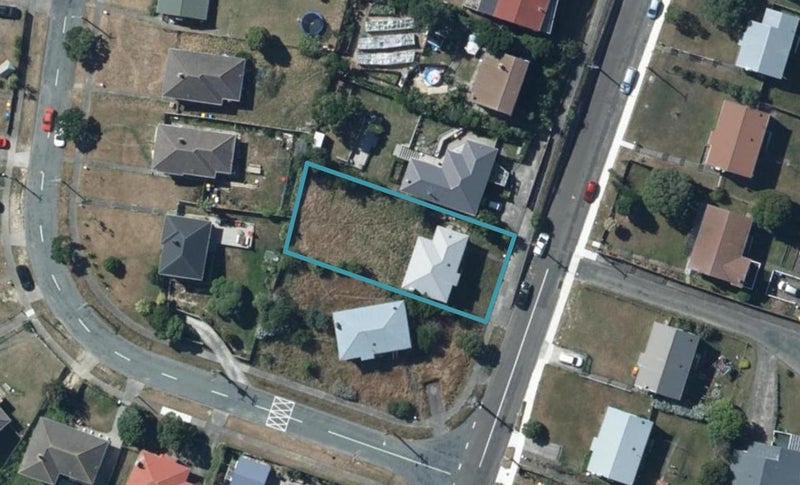 24 Piko Street, Titahi Bay, Porirua - Carousel 1