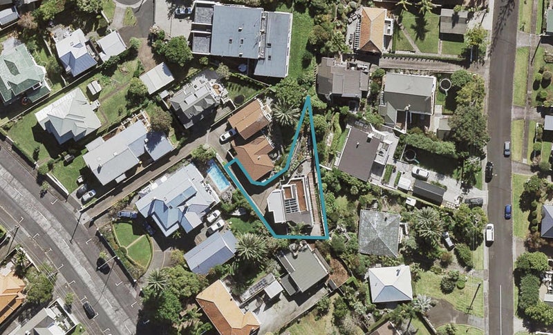 99A Queen Street, Northcote Point, Auckland - Carousel 1