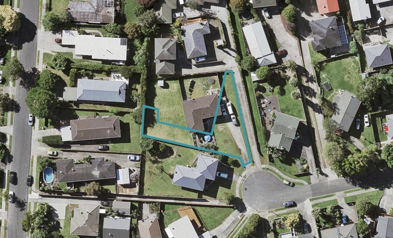 16A Beldon Place, Pakuranga Heights, Auckland - Carousel 1