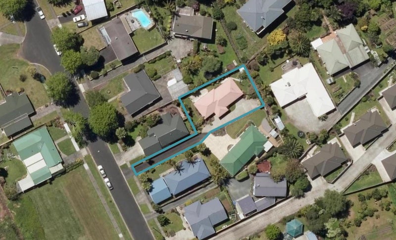 25 Tait Street, Kamo, Whangarei - Carousel 1