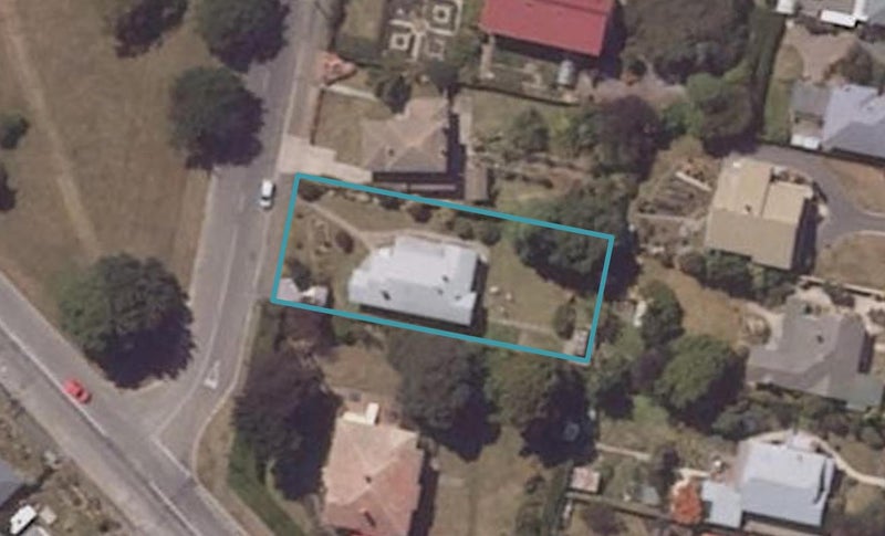 43 Towey Street, Holmes Hill, Oamaru - Carousel 1