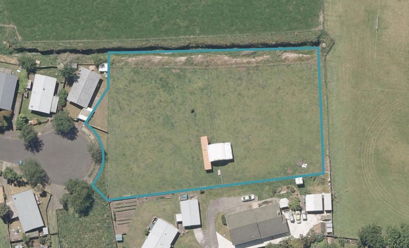 9 Birch Place, Aramoho, Whanganui - Carousel 1