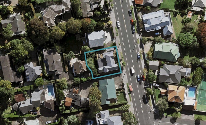62 Orakei Road, Remuera, Auckland - Carousel 1