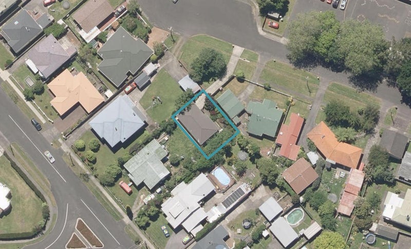12A Kepa Street, Whanganui East, Whanganui - Carousel 1