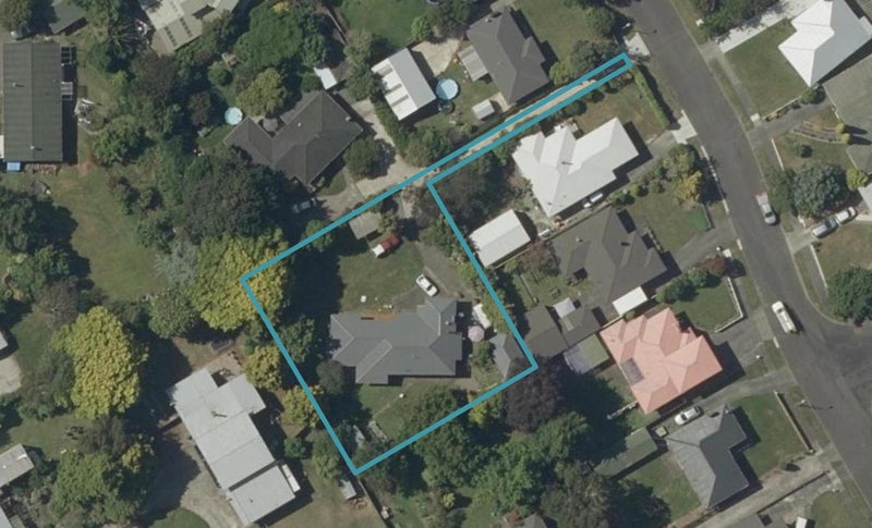 26 Richmond Avenue, Takaro, Palmerston North - Carousel 1