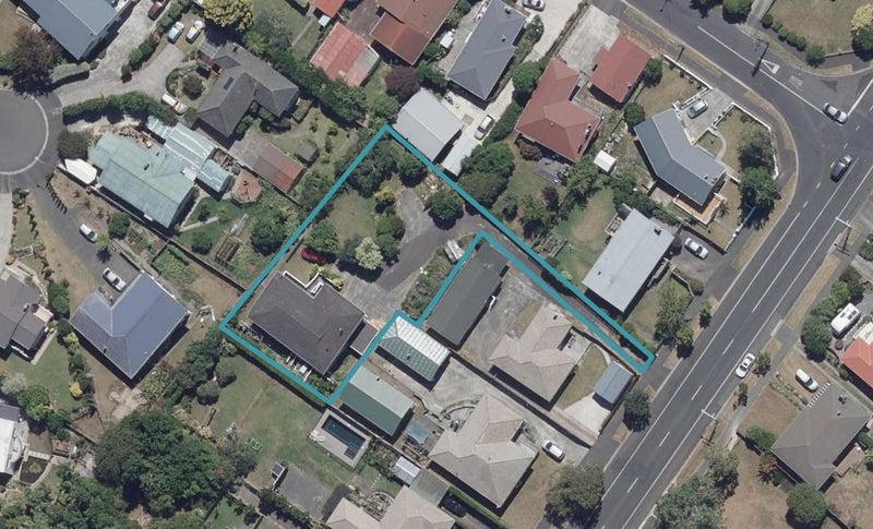 33A Masters Avenue, Hillcrest, Hamilton - Carousel 1