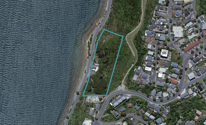 80 Shelly Bay Road, MAUPUIA 6022, WELLINGTON - Carousel 1