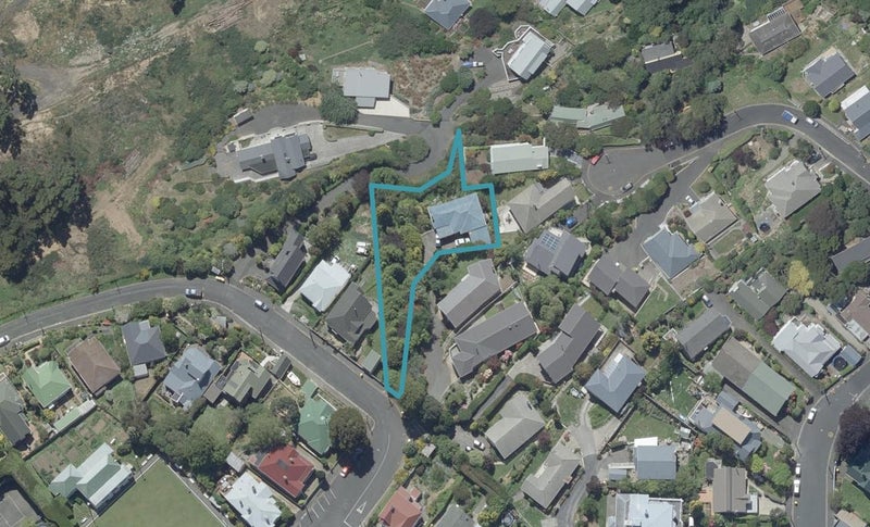 11 Northview Crescent, Belleknowes, Dunedin - Carousel 1