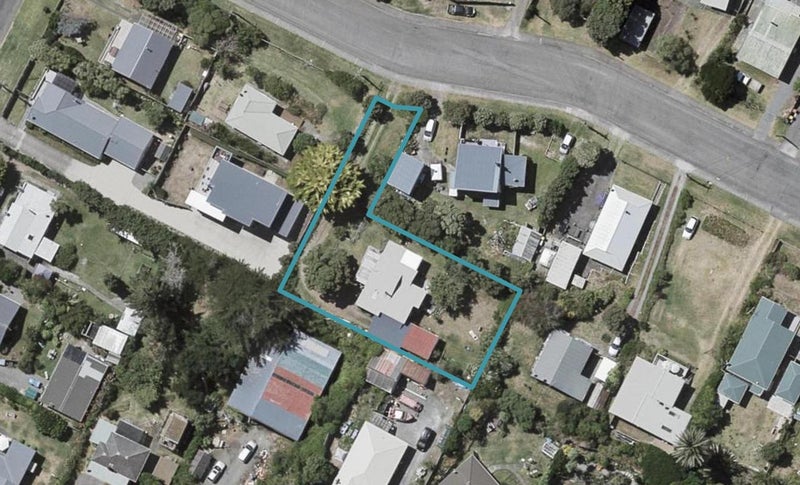 15 Koromiko Street, Otaki Beach, Otaki - Carousel 1