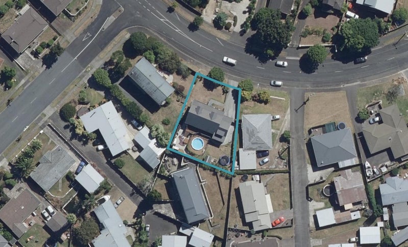 118 Dinsdale Road, Dinsdale, Hamilton - Carousel 1
