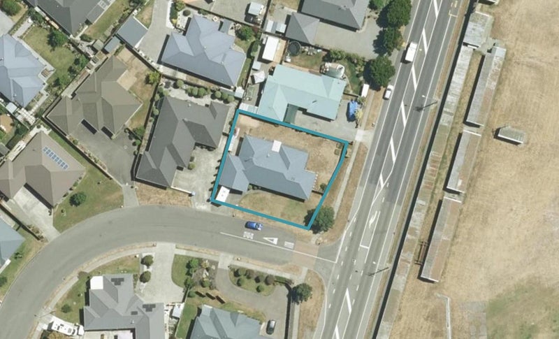 2 McKendry Street, Redwoodtown, Blenheim - Carousel 1