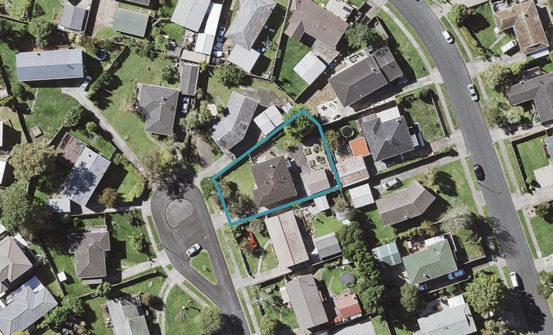 9 Kereru Place, Half Moon Bay, Auckland - Carousel 1