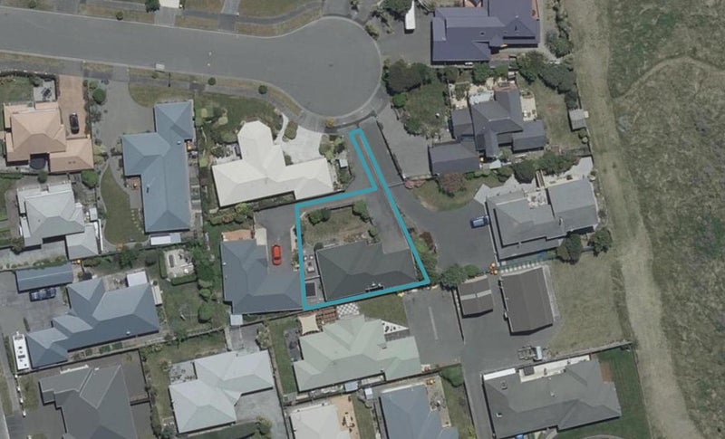 8 Neptune Place, Waimairi Beach, Christchurch - Carousel 1
