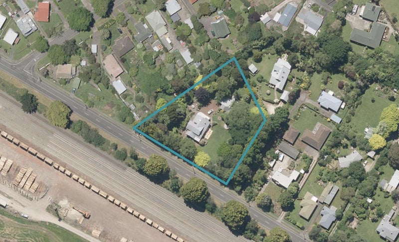 54 Eastown Road, Whanganui East, Whanganui - Carousel 1