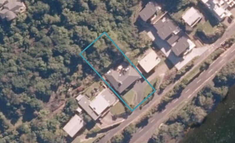 860 Wily Terrace, Acacia Bay, Taupo - Carousel 1
