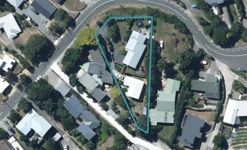 54A Kahu Road, Paremata, Porirua - Carousel 1