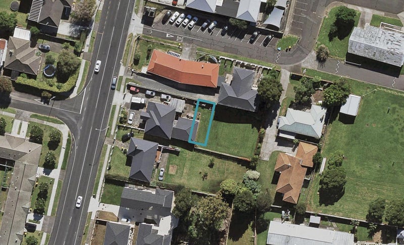 10 Shahkot Way, Papatoetoe, Auckland - Carousel 1
