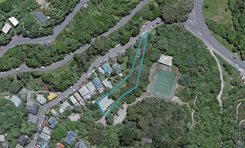 1 Holloway Road, Aro Valley, Wellington - Carousel 1