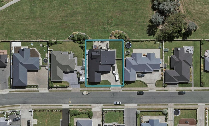 58 Hoffman Court, Waikiwi, Invercargill - Carousel 1