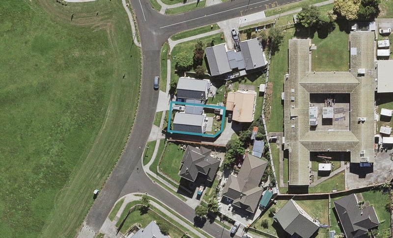6 Otago Place, Favona, Auckland - Carousel 1