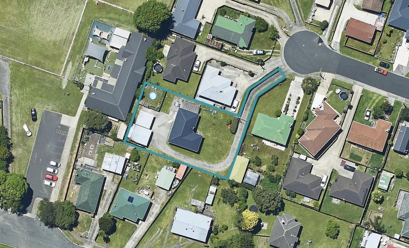 14 Wembury Grove, Parkvale, Tauranga - Carousel 1