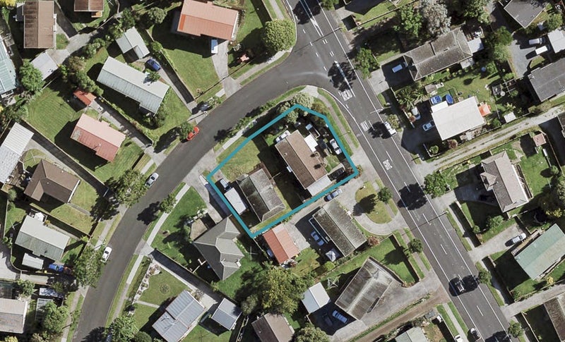 2/149 Finlayson Avenue, Clendon Park, Auckland - Carousel 1