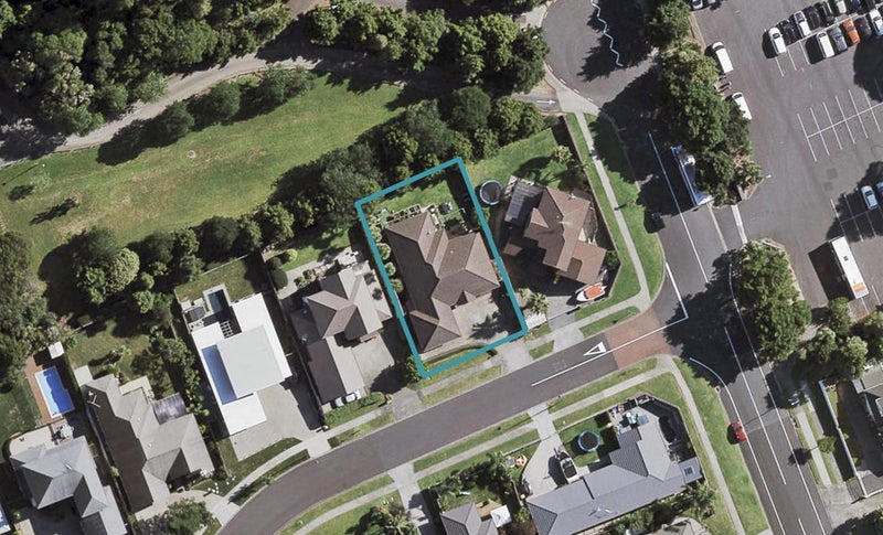 40 Ysabel Crescent, The Gardens, Auckland - Carousel 1