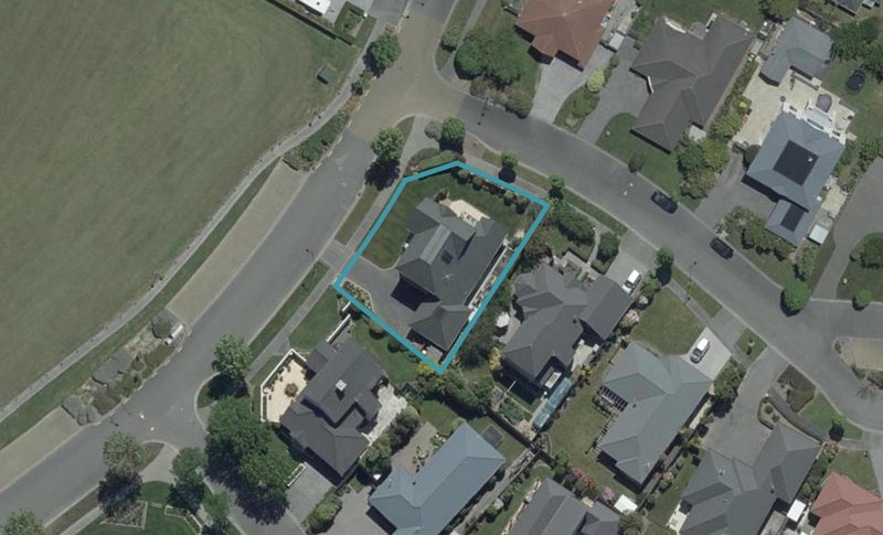 40 Glasnevin Drive, Casebrook, Christchurch - Carousel 1