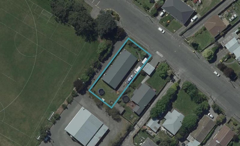 27A Domain Terrace, Spreydon, Christchurch - Carousel 1