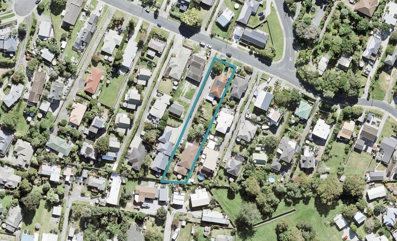 18A Zealandia Road, Manly, Whangaparaoa - Carousel 1