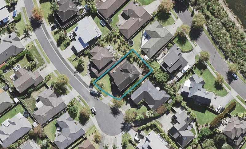 10 Dove Place, Schnapper Rock, Auckland - Carousel 1