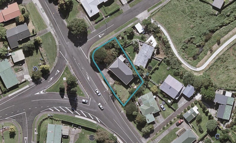 130 Omata Road, Blagdon, New Plymouth - Carousel 1