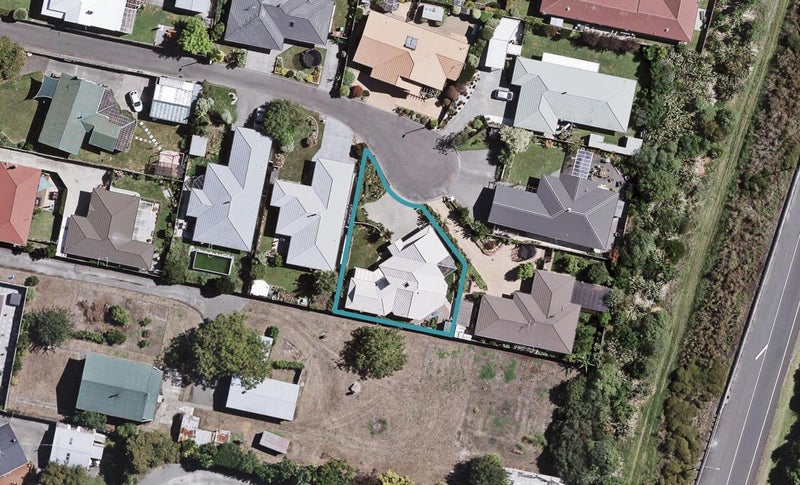 172F Guppy Road, Taradale, Napier - Carousel 1