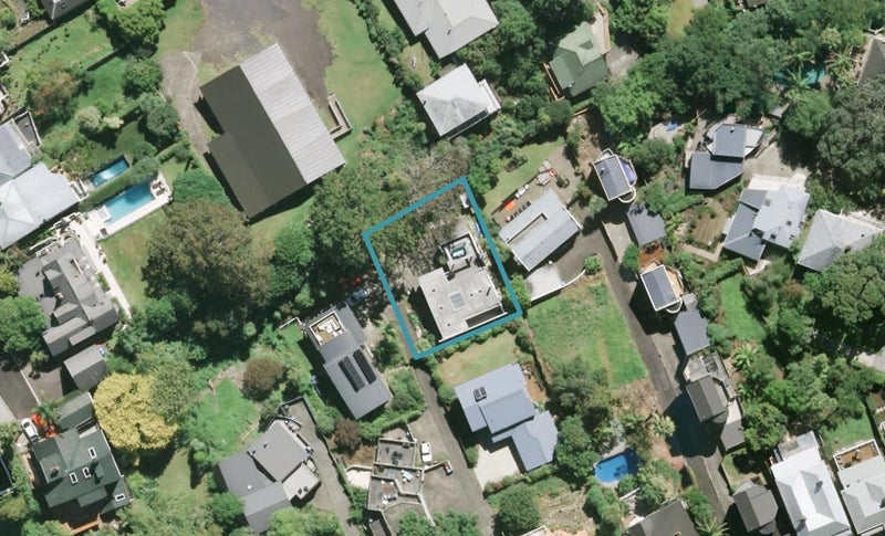 34B Picton Street, Freemans Bay, Auckland - Carousel 1