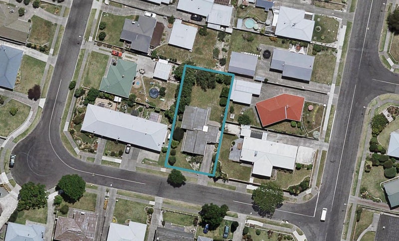 99 Clarence Cox Crescent, Pirimai, Napier - Carousel 1