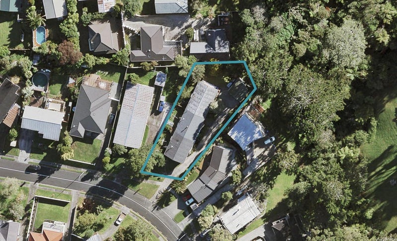 2/16 Rangitiki Crescent, Lynfield, Auckland - Carousel 1