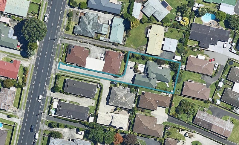 415 Otumoetai Road, Otumoetai, Tauranga - Carousel 1