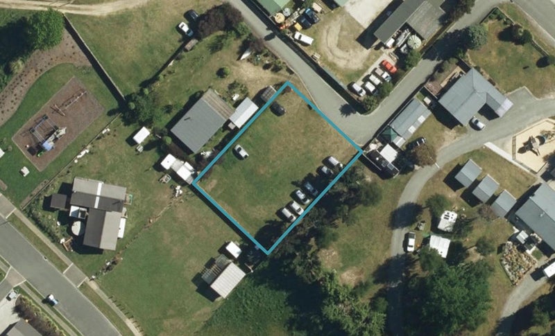 11 Franklin Street, Marahau - Carousel 1