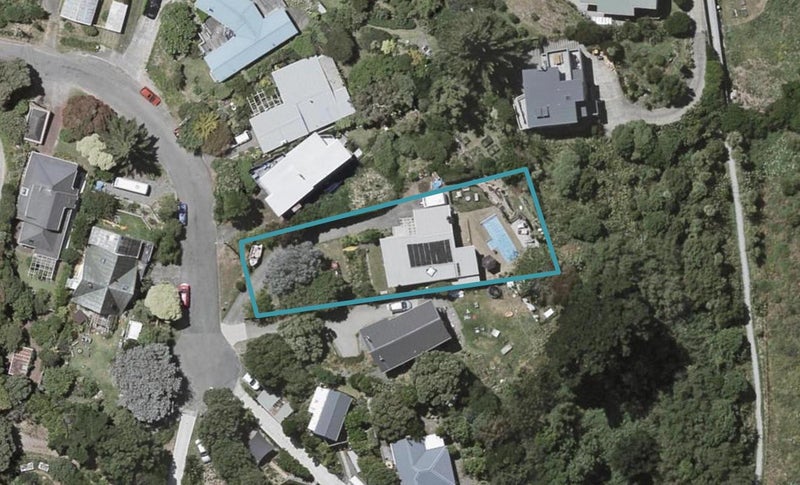 9 Whareroa Road, Raumati South, Paraparaumu - Carousel 1