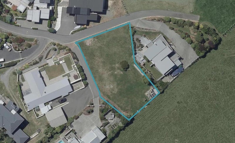 8 Cirrus Lane, Mount Pleasant, Christchurch - Carousel 1