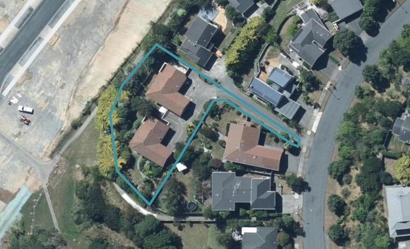 32 Sailmaker Close, Whitby, Porirua - Carousel 1