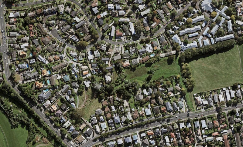 44 Gardenview Rise, Remuera, Auckland - Carousel 1
