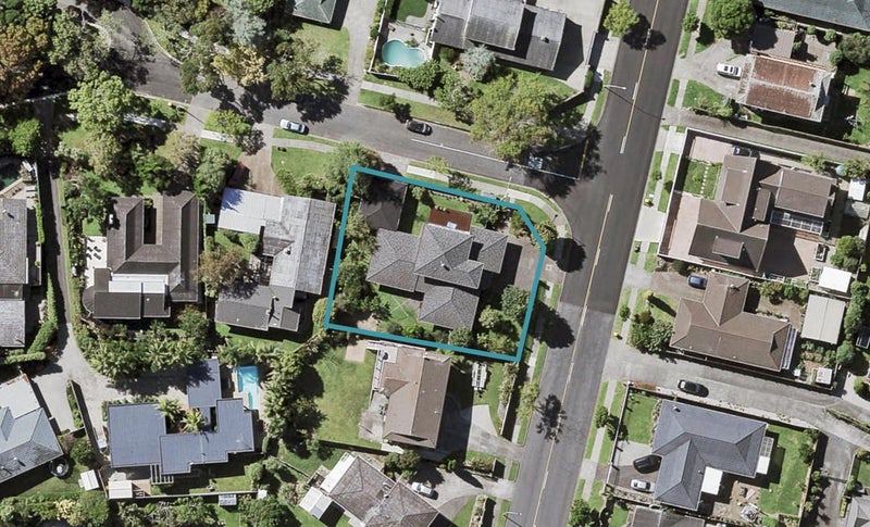 2 Elimar Drive, Sunnyhills, Auckland - Carousel 1