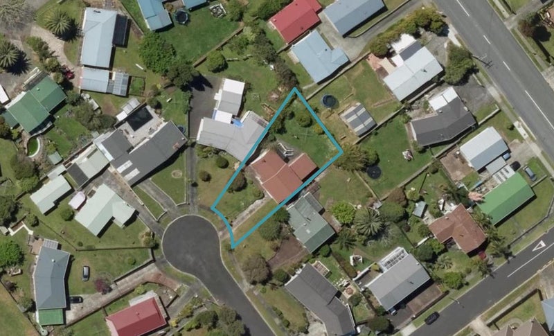12 Winston Street, Tikipunga, Whangarei - Carousel 1