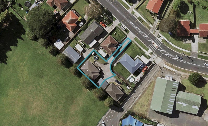 325A Bairds Road, Ōtara, Auckland - Carousel 1