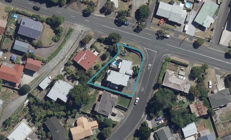 46 Dinsdale Road, Dinsdale, Hamilton - Carousel 1