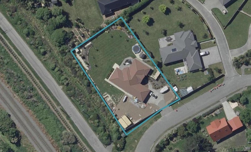 1 Deavoll Place, Heathcote Valley, Christchurch - Carousel 1