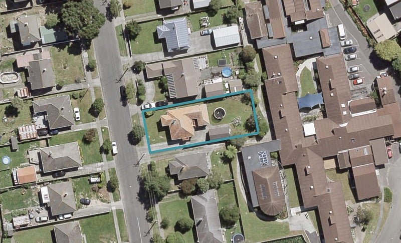 40 Molesworth Street, Taita, Lower Hutt - Carousel 1